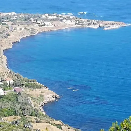 Joanna Sunset Apts Pomósz