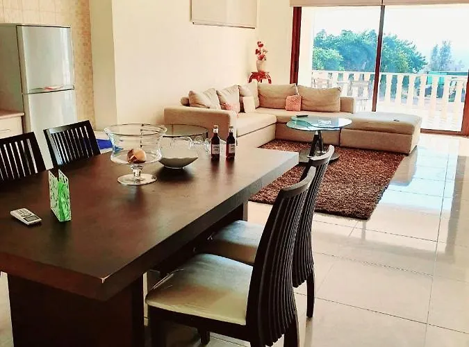 Joanna Sunset Apts Апартаменты Помос