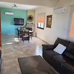 Joanna Sunset Apts Appartement