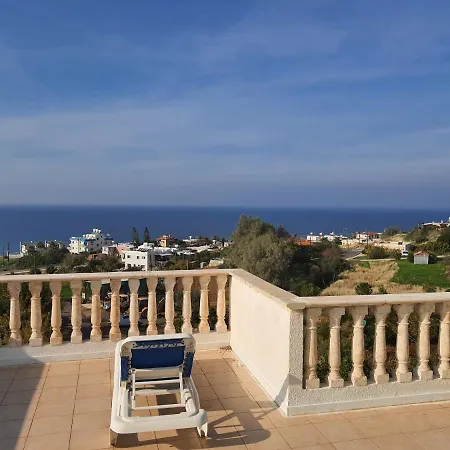 Joanna Sunset Apts *